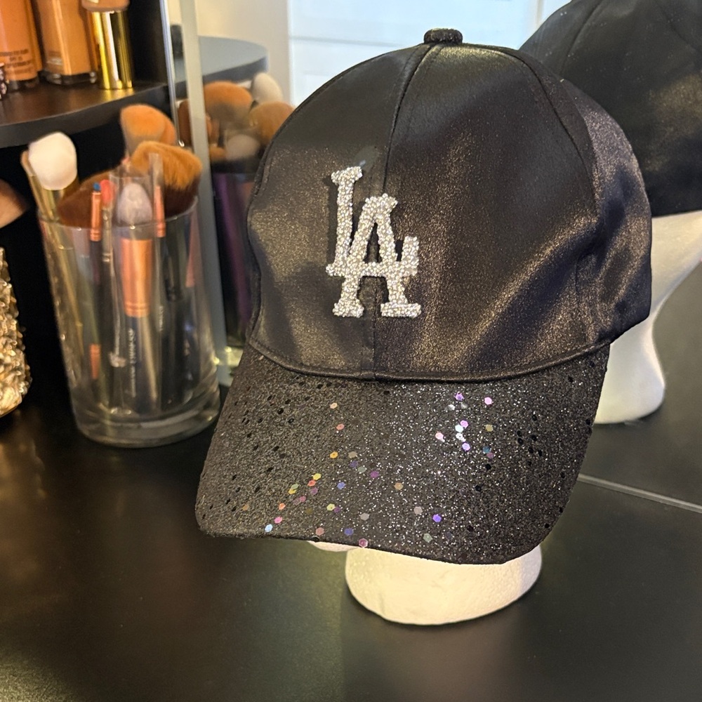 Black LA Logo Cap with Glitter Accents